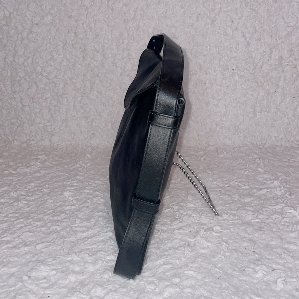 Bottega Veneta Leather Cradle Flap Small Shoulder Hand Bag Purse in Black - Picture 11 of 17